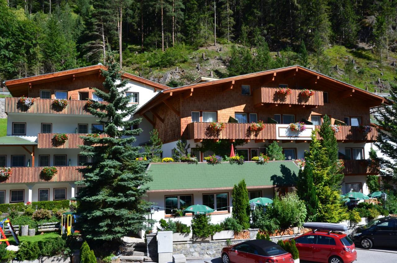 Hotel Pettneuerhof 3*